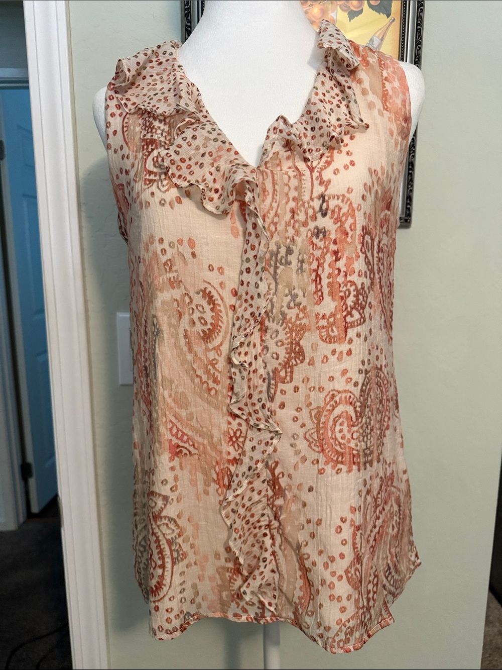 Sleeveless Ruffle V-Neck Women's Top in Soft Peach and Orange Print